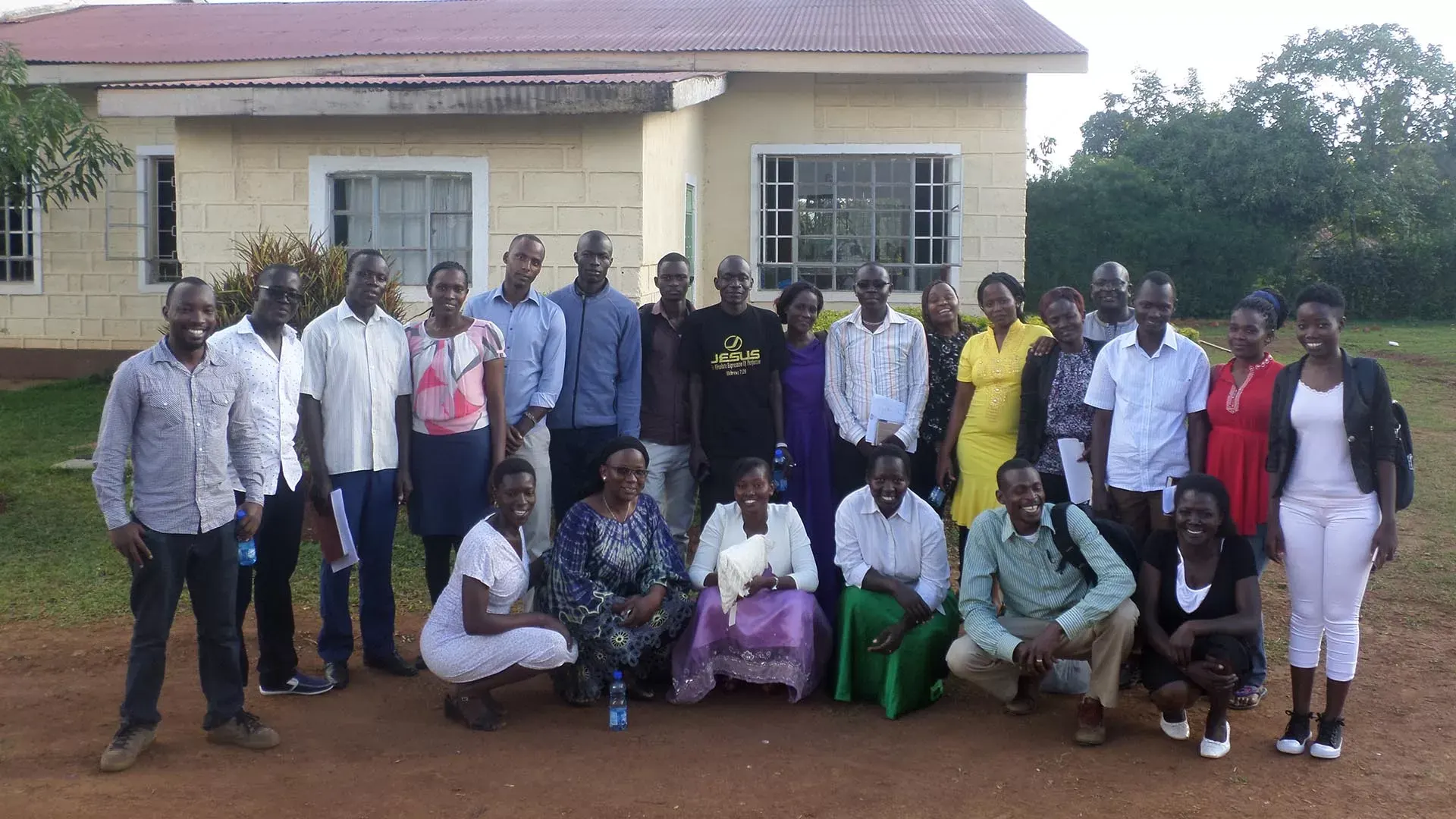IDIA College students in a group photograph outside the campus